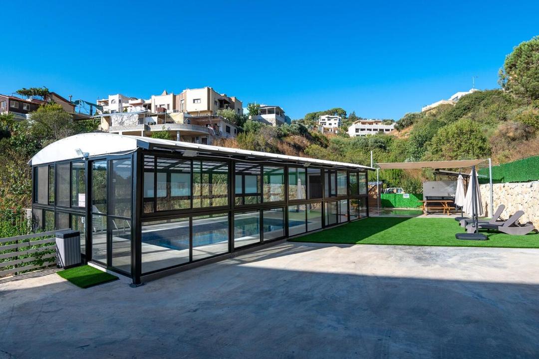Photo of Others in Bruchim Qela' Alon