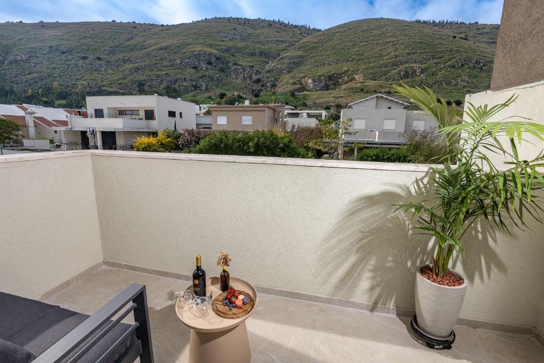 Photo of Patio Balcony in Gilboa