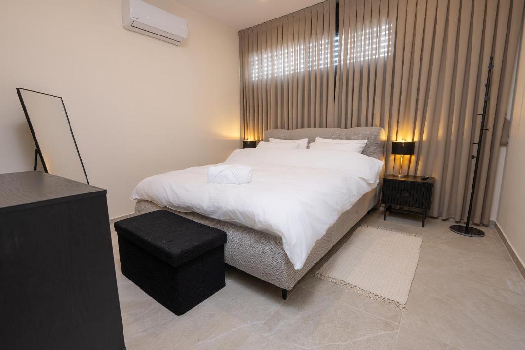 Photo of Bedroom in Gilboa