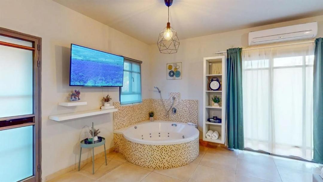 Photo of Bathroom in Had Nes