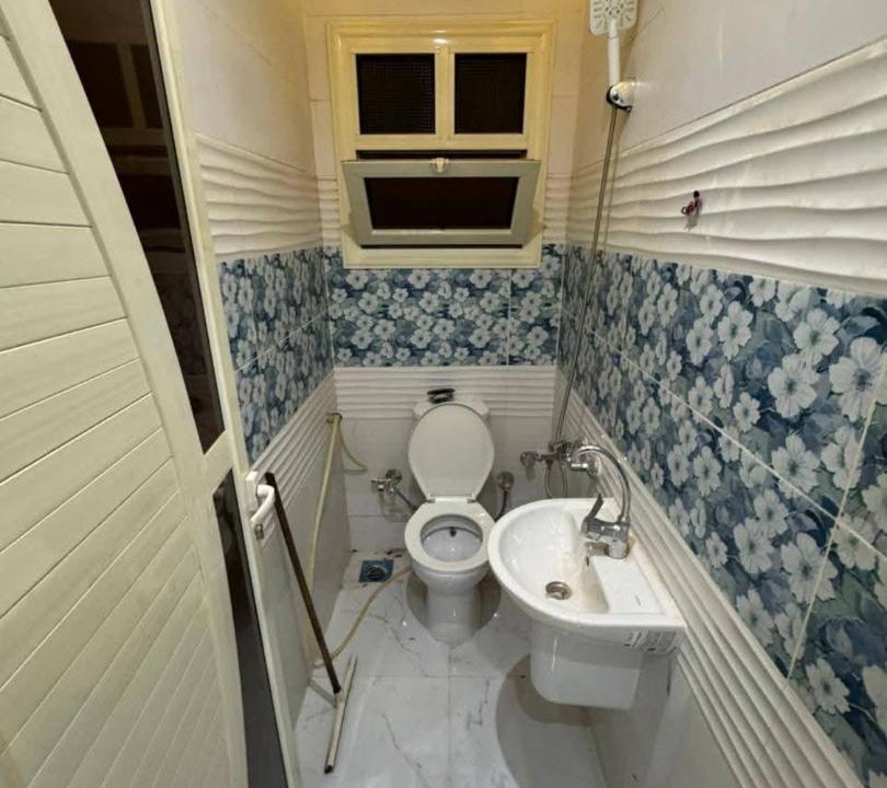 Photo of Bathroom in Dar‘ā