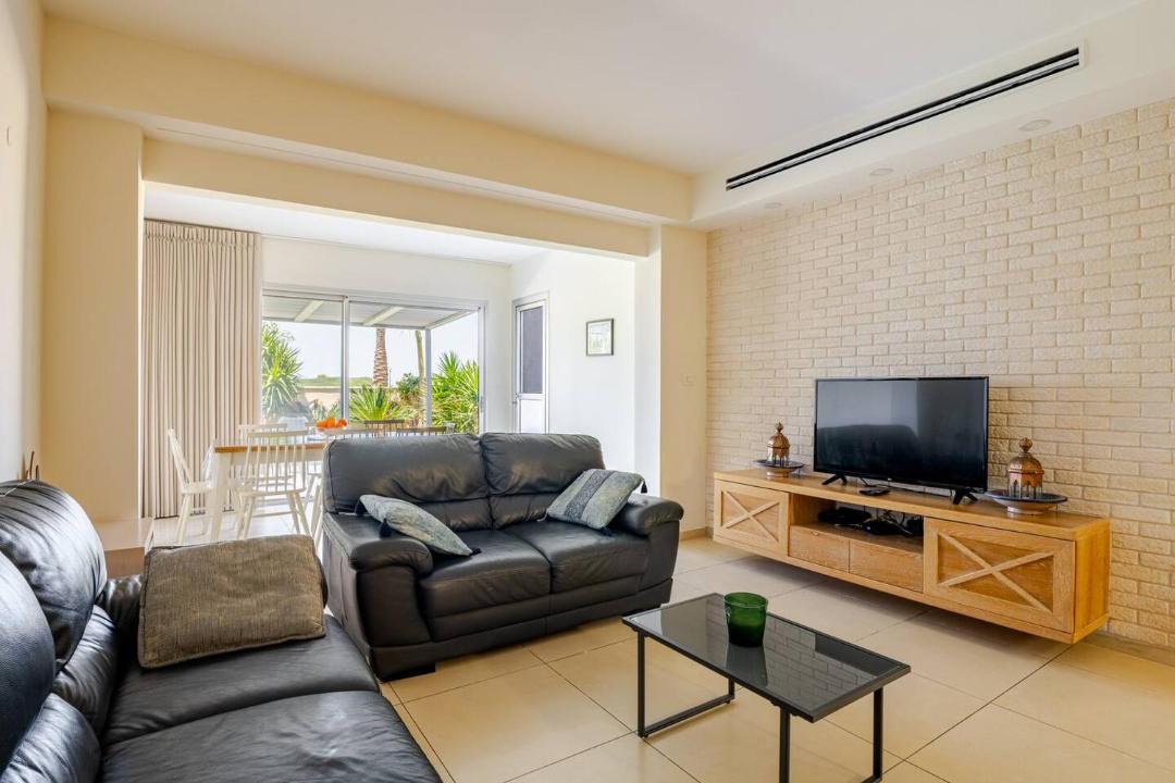 Photo of Livingroom in Nahariya