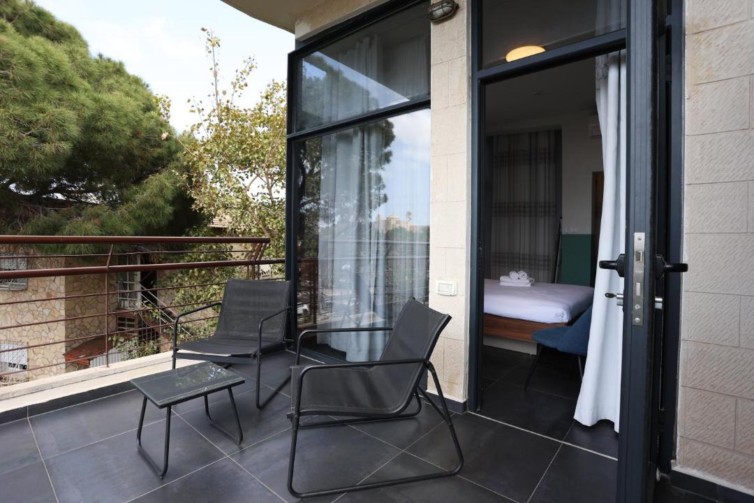 Photo of Patio Balcony in Panorama Street