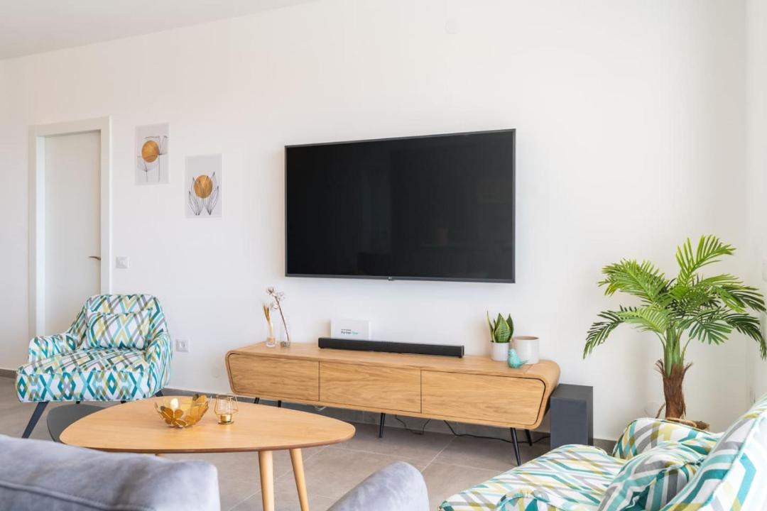 Photo of Livingroom in Nahariya