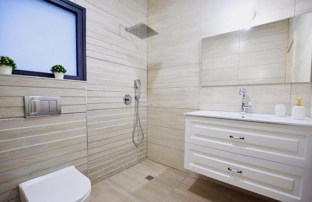 Photo of Bathroom in Peqiin Hadasha