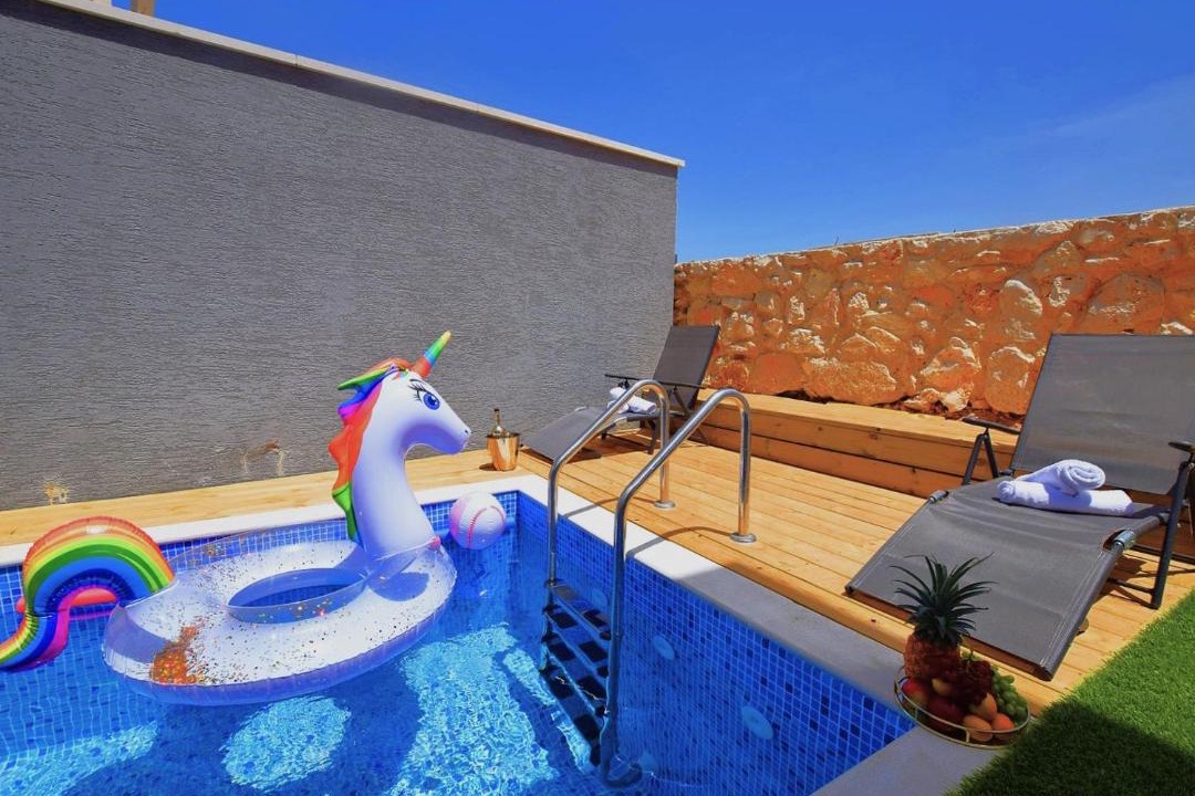 Photo of Patio Balcony in Peqiin Hadasha