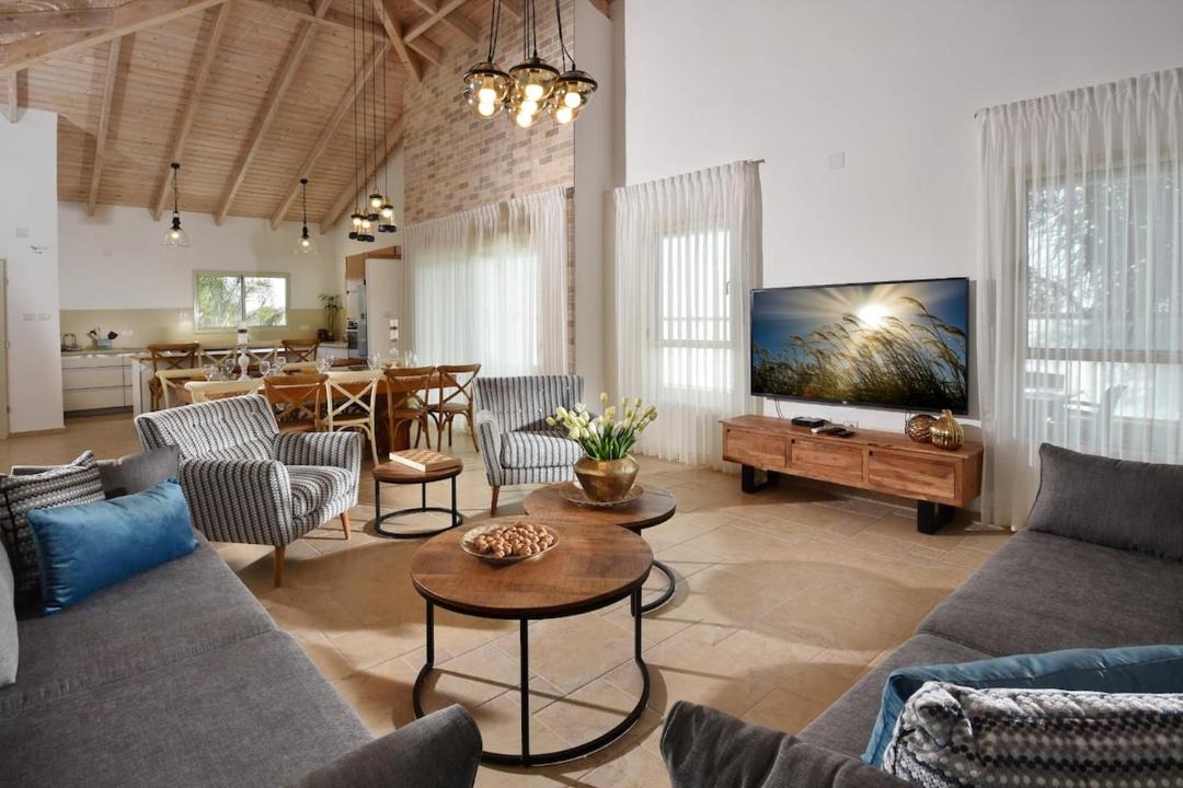Photo of Livingroom in Ein Ya'akov