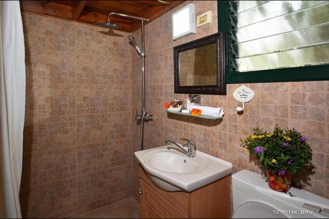 Photo of Bathroom in Ramot
