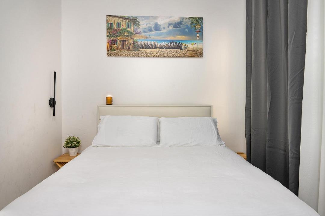 Photo of Bedroom in Tel Mond