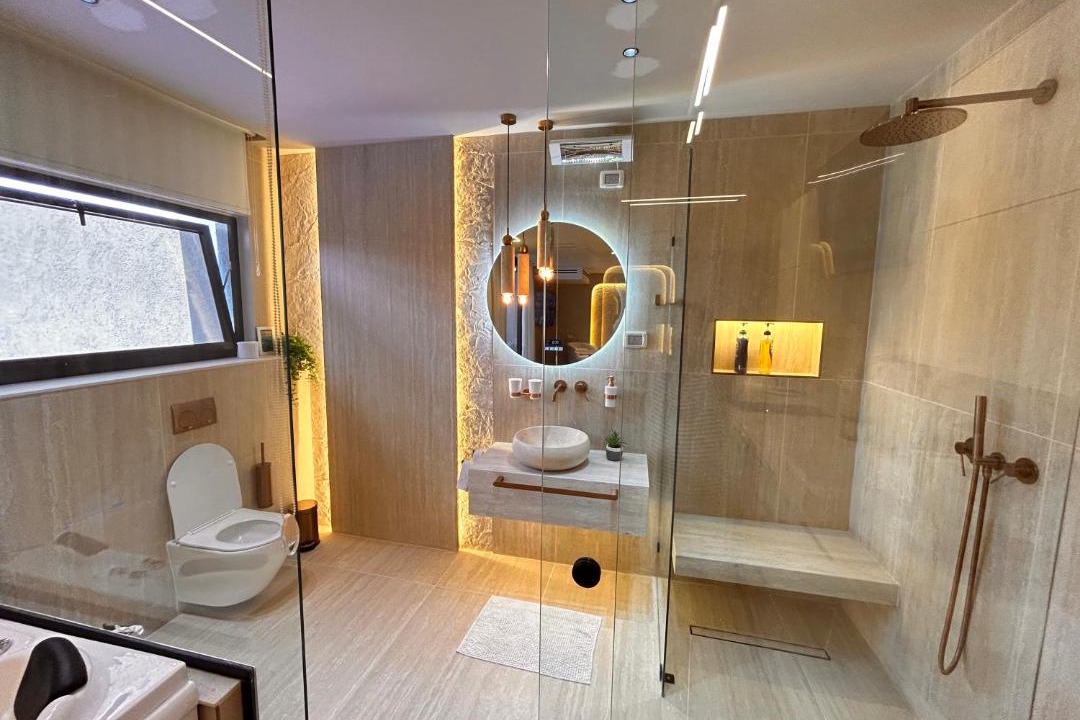Photo of Bathroom in Arad