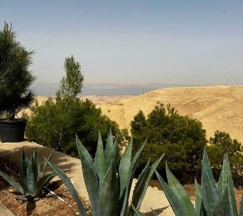 Photo of Others in Ma'In