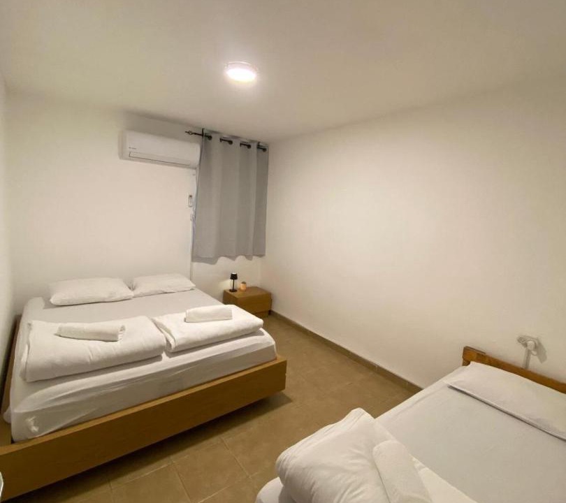 Photo of Bedroom in Safed