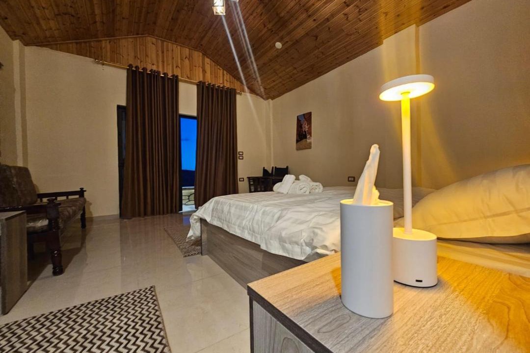 Photo of Bedroom in At-Tafilah