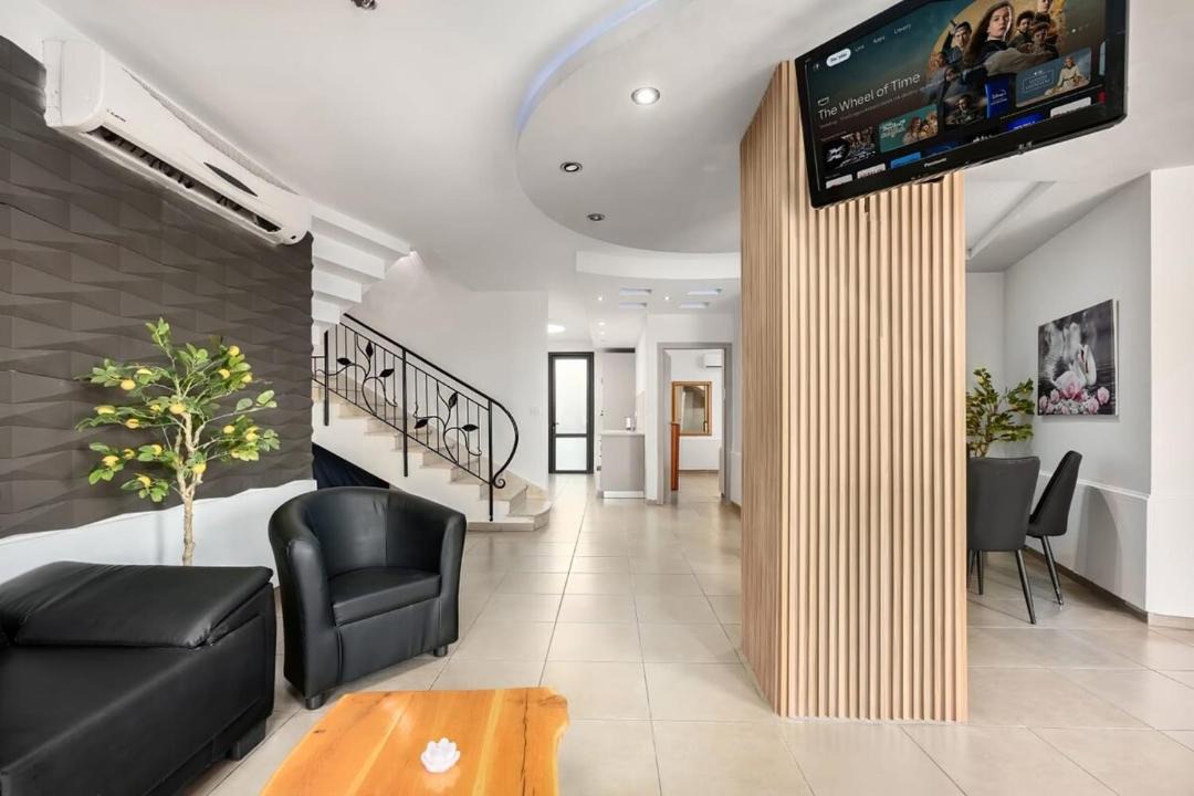 Photo of Livingroom in Yavne'el