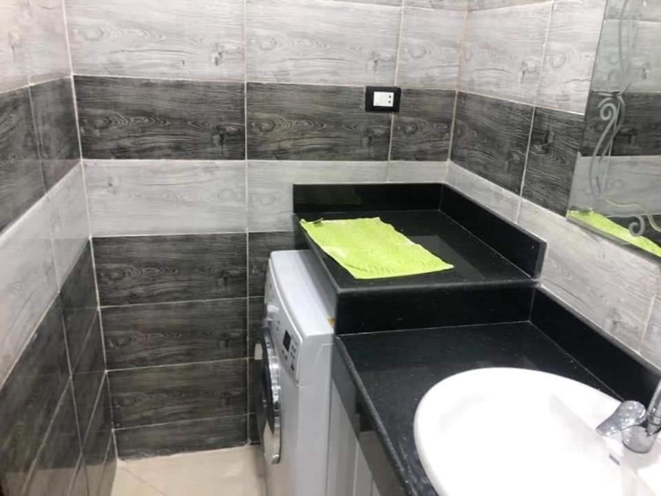 Photo of Bathroom in At-Tafilah