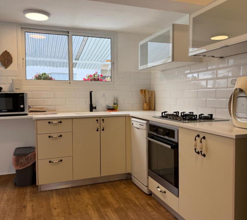 Photo of Kitchen in HaGoshrim