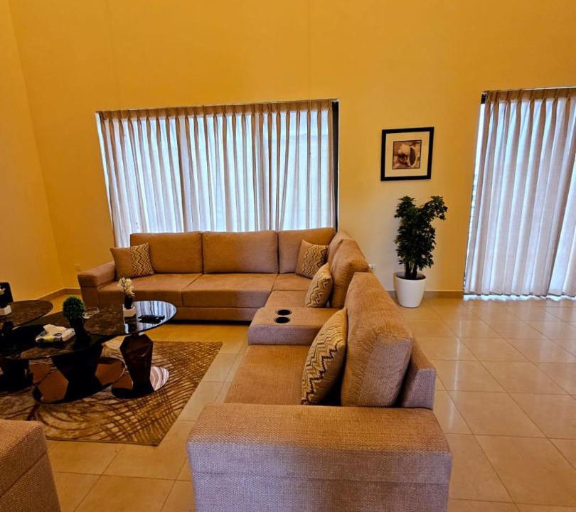 Photo of Livingroom in Sweimeh