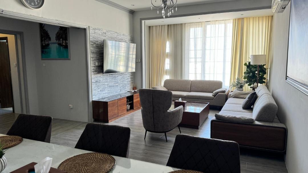 Photo of Livingroom in Shati Al Qurum