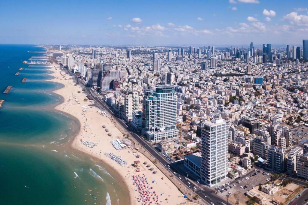 Photo of Buildings in Tel Aviv Promenade