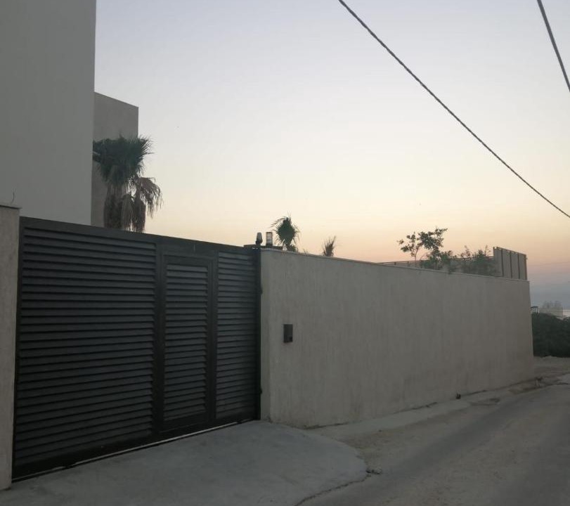 Photo of Others in Sweimeh