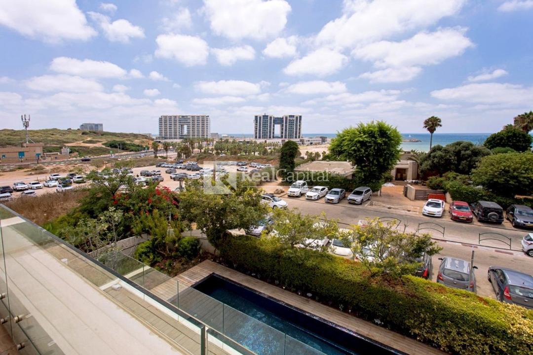 Photo of Others in Herzliya Pituach