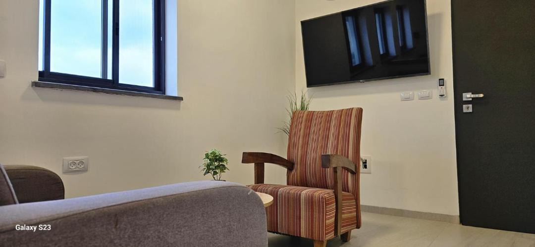 Photo of Livingroom in Qiryat Shemona
