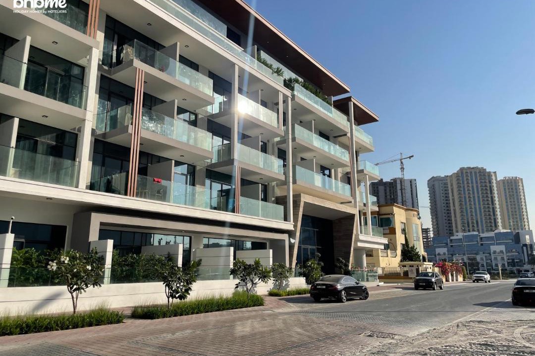 Photo of Others in Jumeirah Village Circle