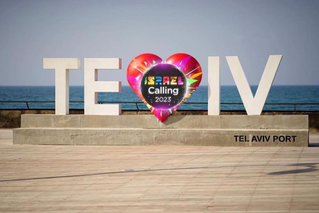 Photo of Others in Tel Aviv Promenade