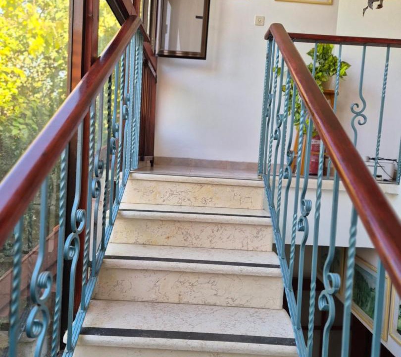 Photo of Patio Balcony in Qatsrin