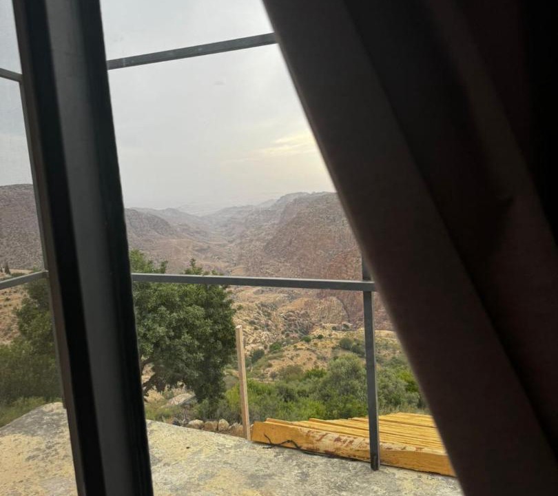 Photo of Others in Dana