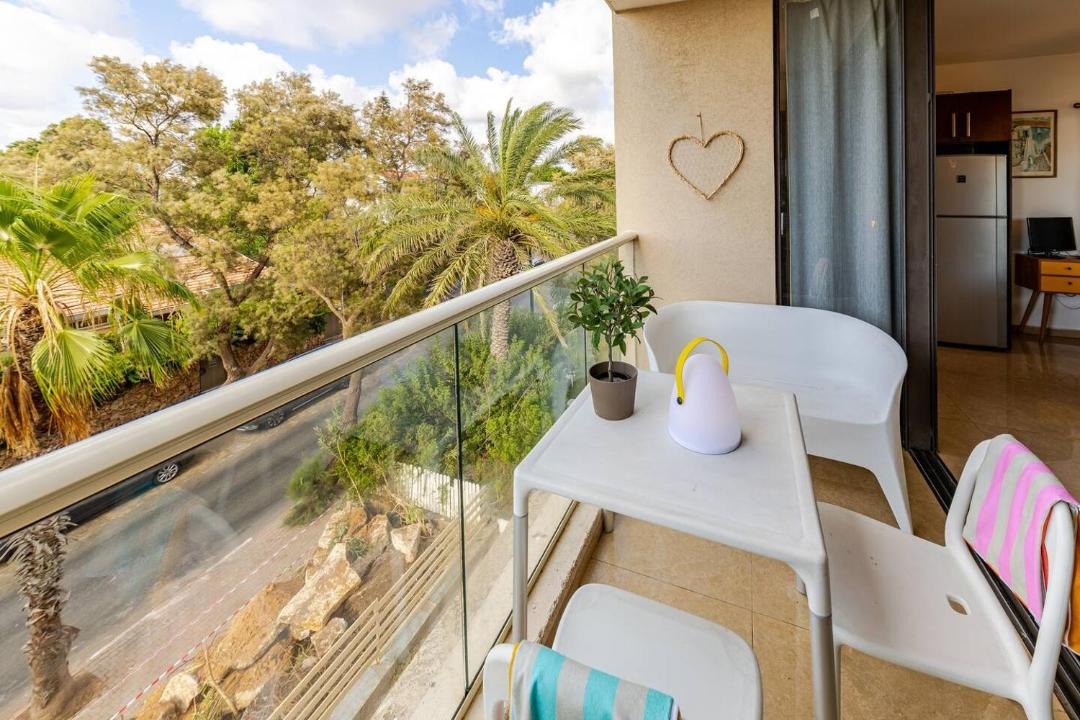 Photo of Patio Balcony in Herzliya Pituach