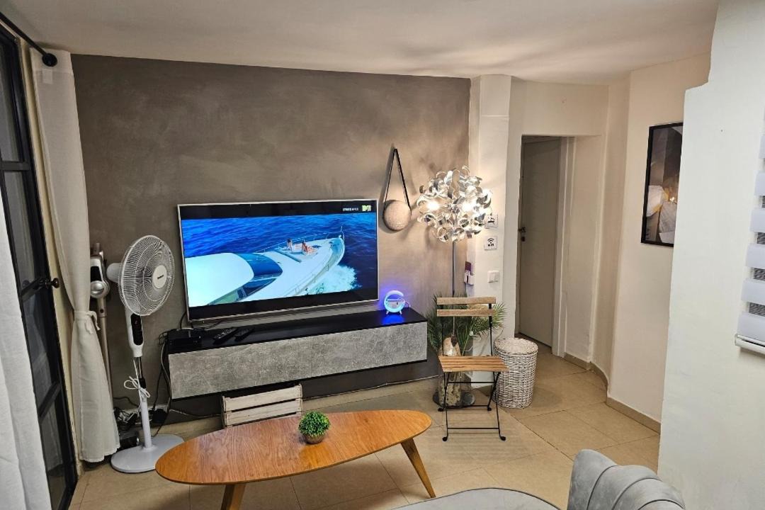 Photo of Livingroom in Herzliya