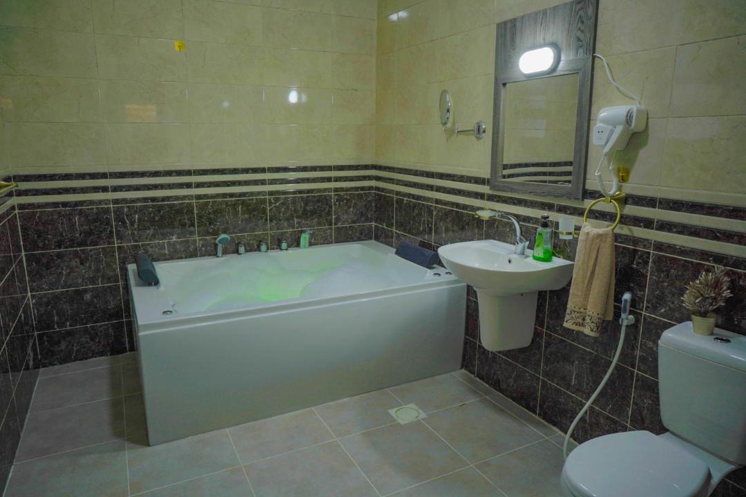 Photo of Bathroom in Ma'In