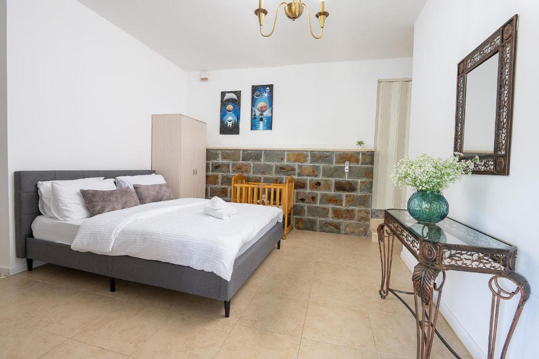 Photo of Bedroom in Ein Al-Asad