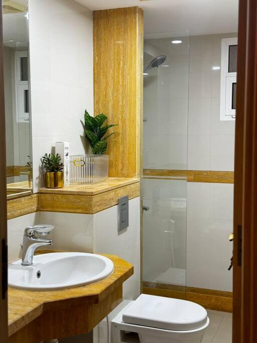 Photo of Bathroom in Qurm