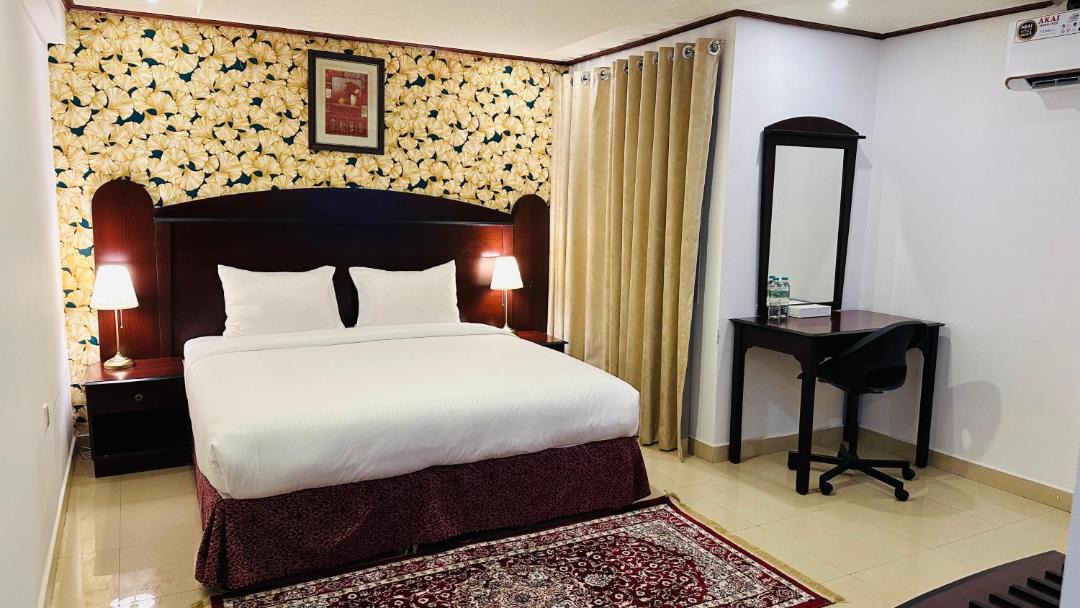 Photo of Bedroom in Al Ghubrah Ash Shamaliyyah