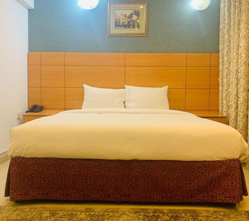 Photo of Bedroom in Al Ghubrah Ash Shamaliyyah