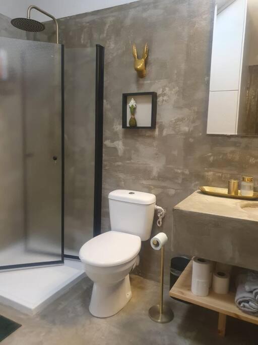 Photo of Bathroom in Atlit