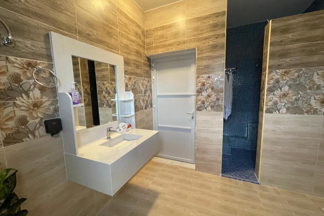 Photo of Bathroom in Sayq