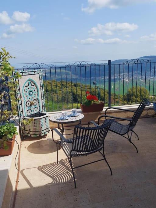 Photo of Patio Balcony in Hararit