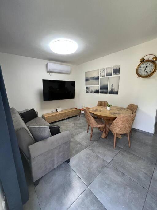 Photo of Livingroom in Migdal