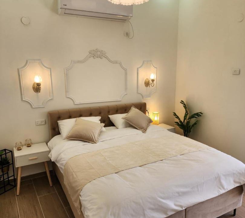 Photo of Bedroom in Safed