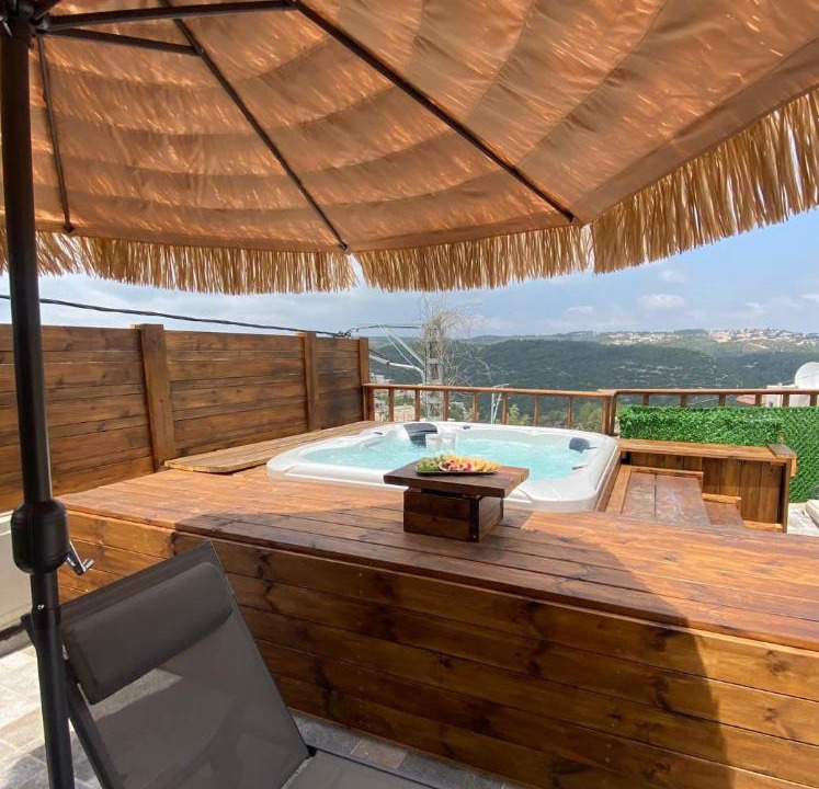 Photo of Patio Balcony in Daliyat al-Karmel