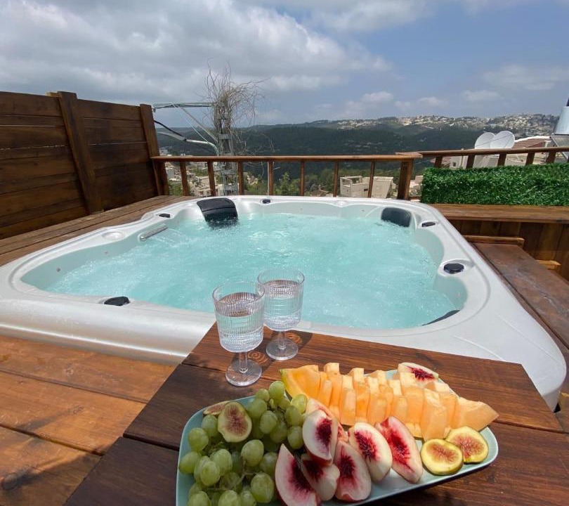 Photo of Patio Balcony in Daliyat al-Karmel