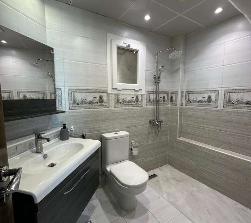 Photo of Bathroom in Shati Al Qurum