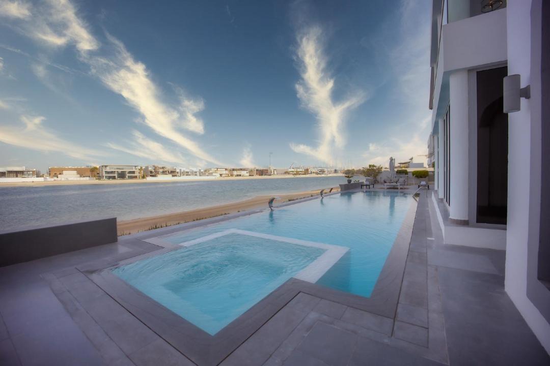 Photo of Others in Palm Jumeirah