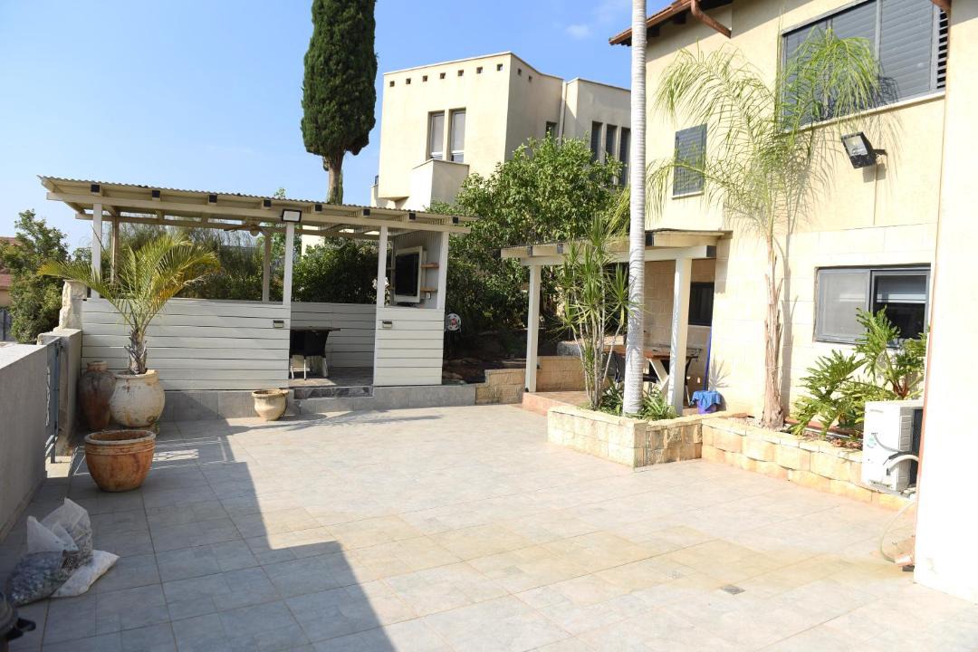 Photo of Patio Balcony in Qiryat Shemona