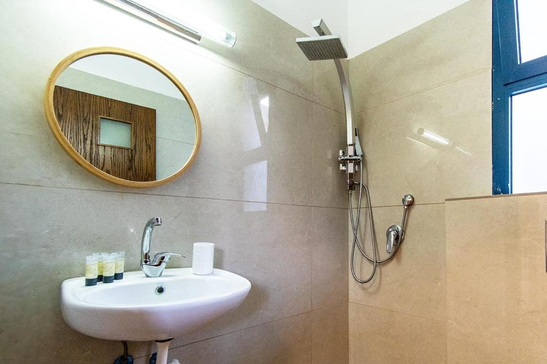 Photo of Bathroom in Yavne'el
