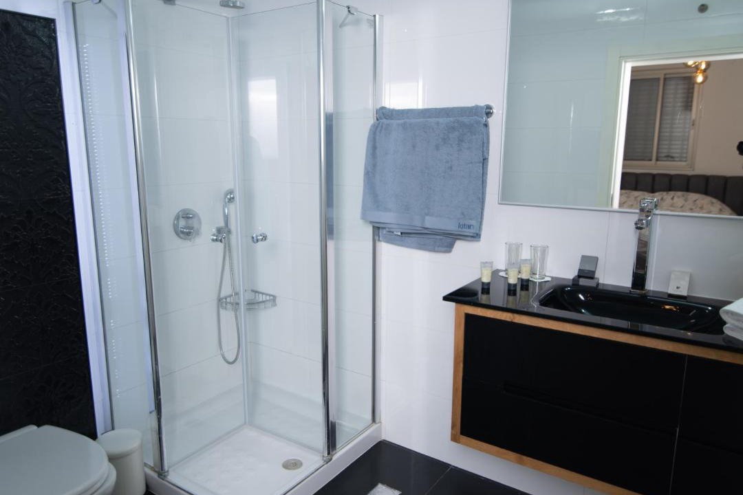 Photo of Bathroom in German Colony