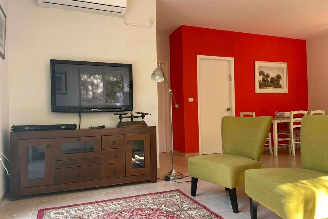 Photo of Livingroom in Zikhron Ya'aqov